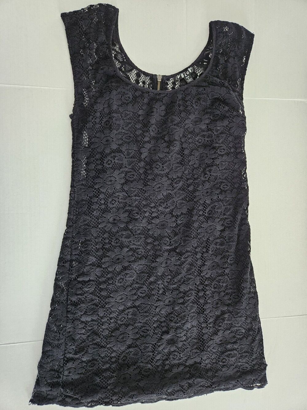 Volcom Lace By Day XS Lace Dress Zip Back, Seperate Slip